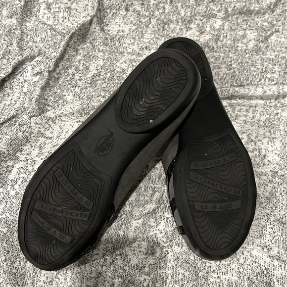 Medium grey ballet flats - Picture 3 of 5